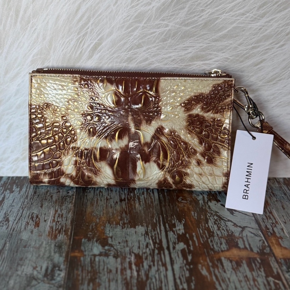 Brahmin Daisy Wristlet Melbourne Summer Rodeo NWT Price firm! - Picture 6 of 10